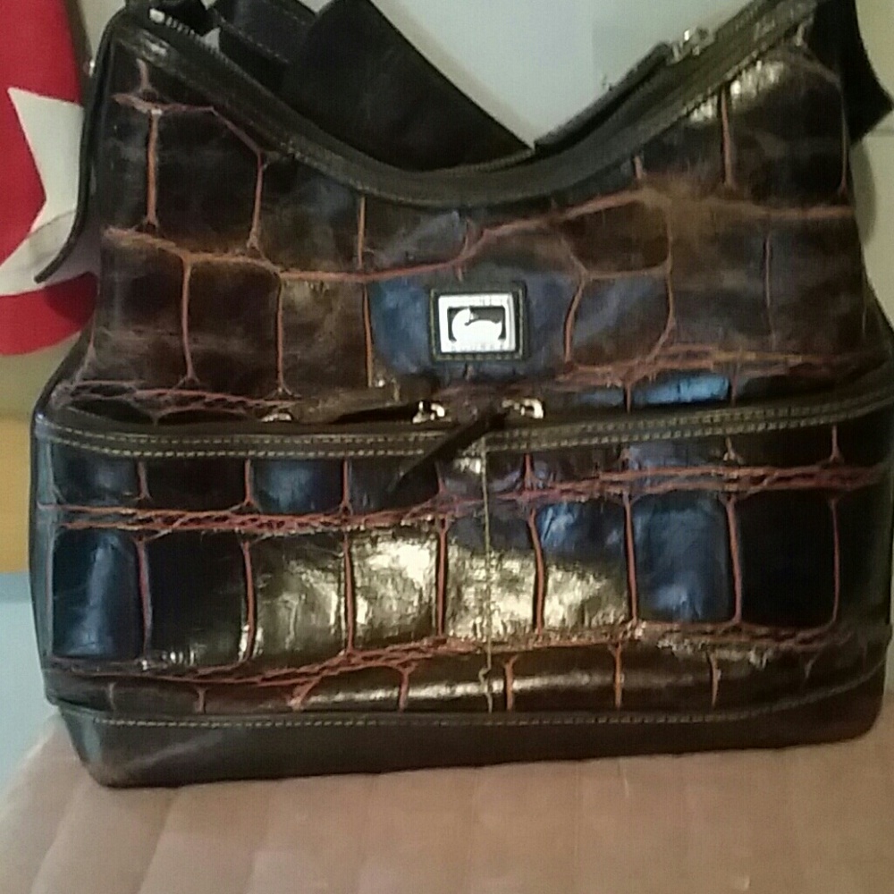 Dooney Bourke bag